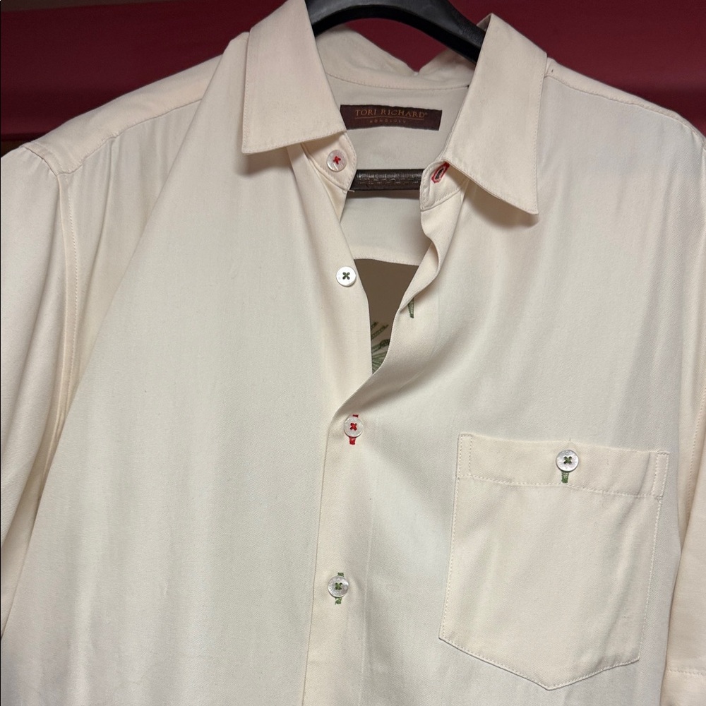 Tori Richard Santa on Vacation Cream Men's Button Down Shirt